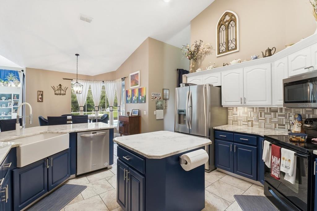 30 Pine Street Homosassa, FL 34446 - Photo 9 of 46