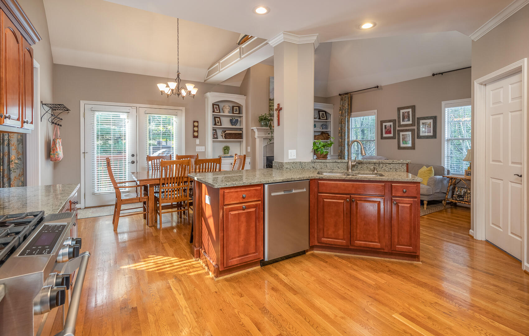 3224 Sebastian Lane Lexington, KY 40513 - Photo 13 of 42 3224 Sebastian Lane_-12