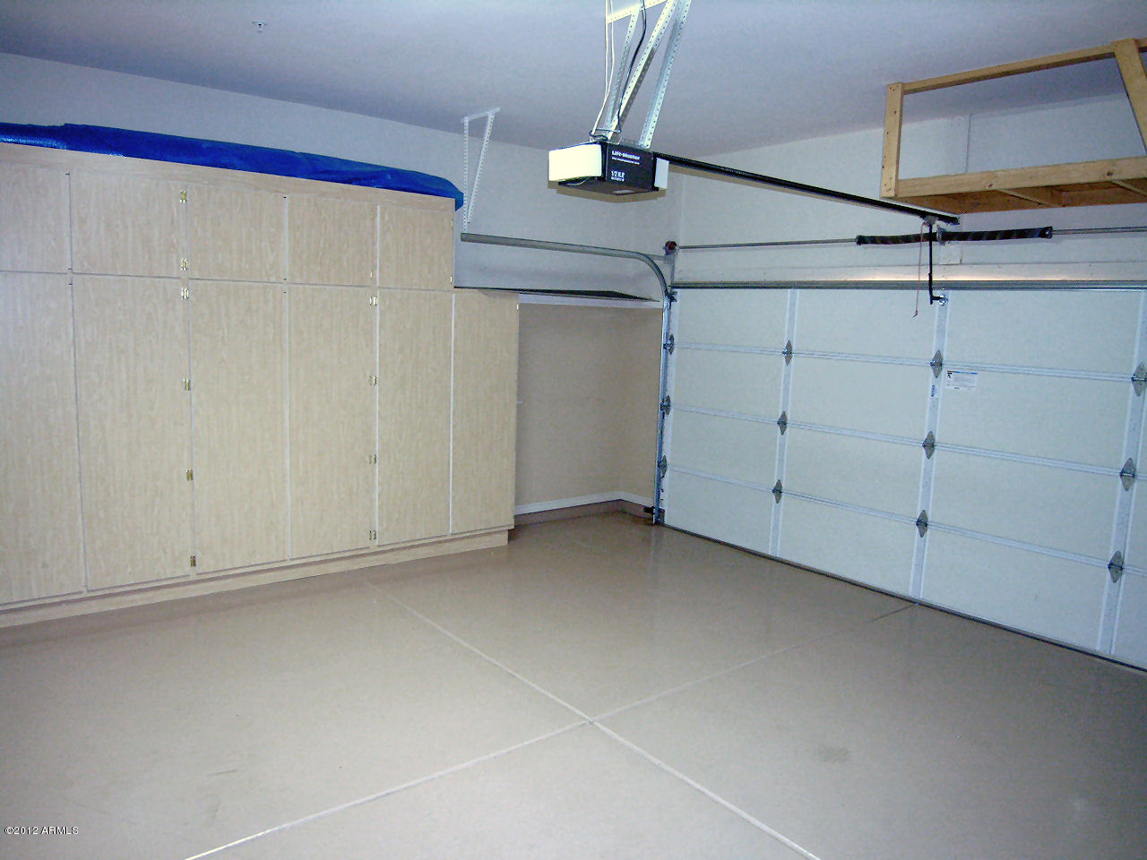 11517 East Ranch Gate Road Scottsdale, AZ 85255 - Photo 27 of 35 a view of room and utility room