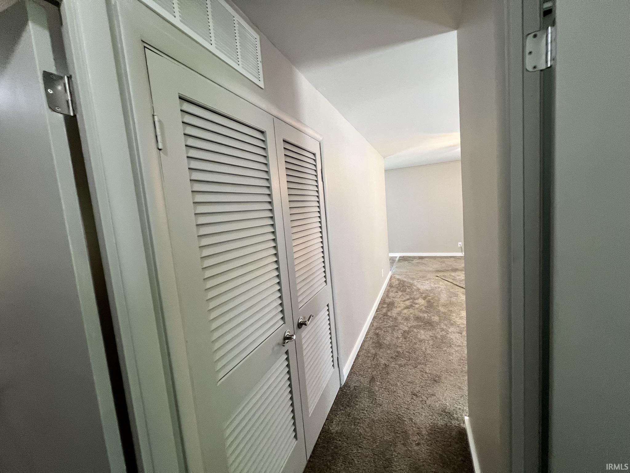 1104 Larch Lane Fort Wayne, IN 46825 - Photo 23 of 36