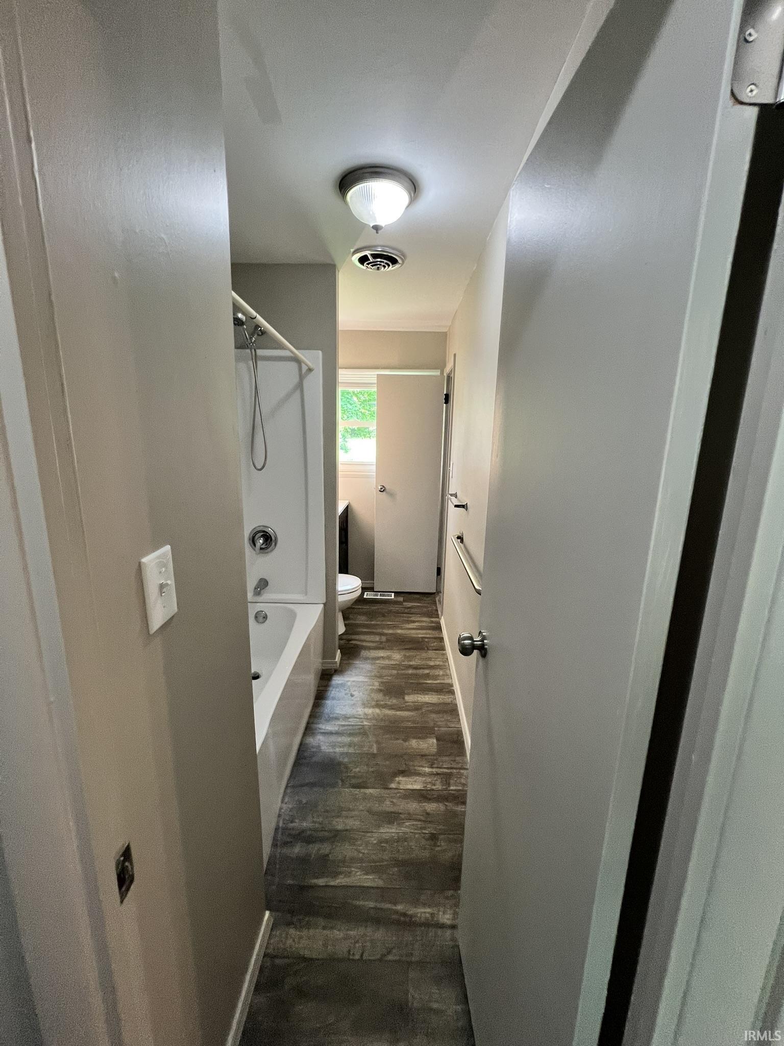 1104 Larch Lane Fort Wayne, IN 46825 - Photo 24 of 36