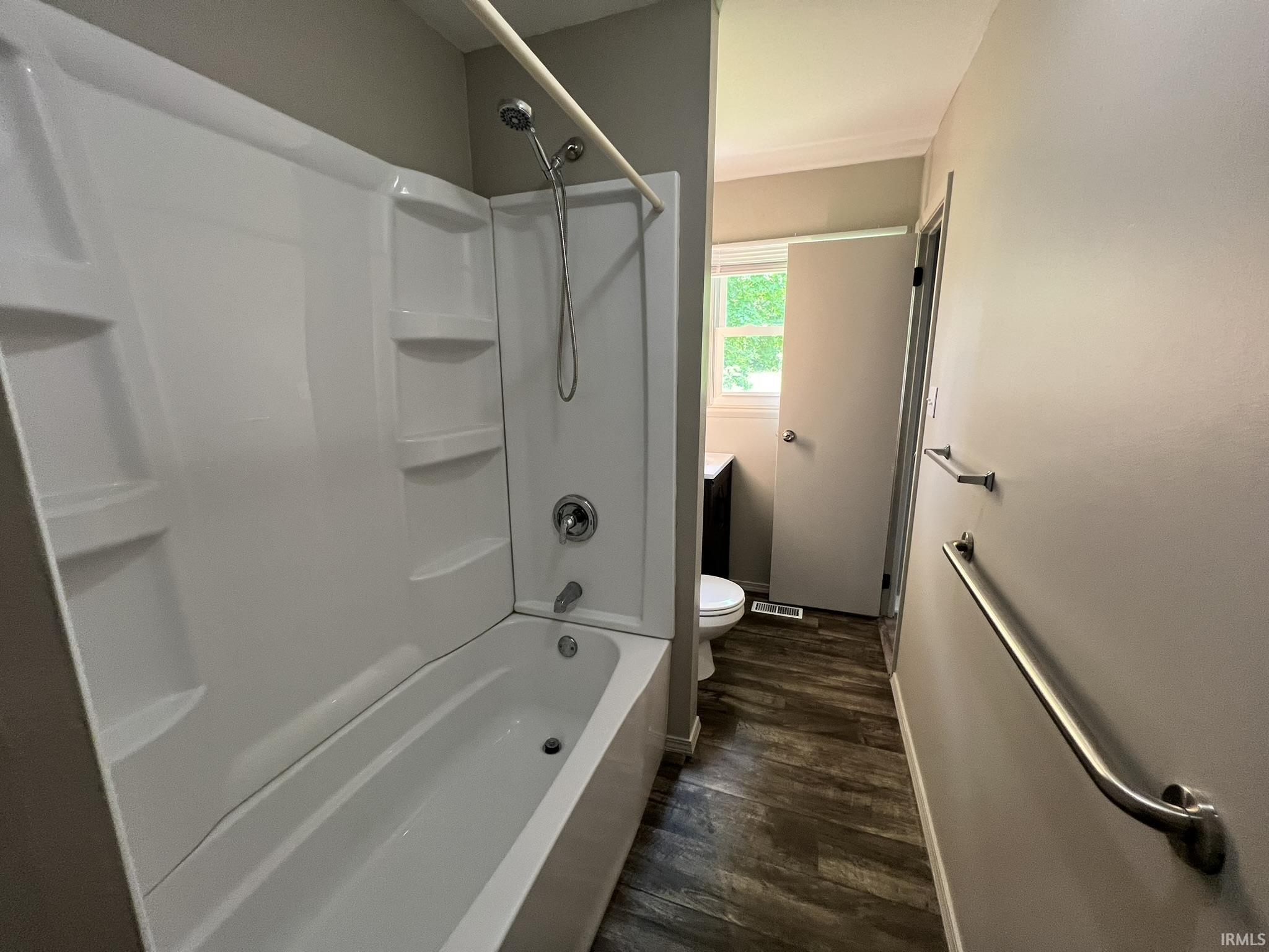 1104 Larch Lane Fort Wayne, IN 46825 - Photo 25 of 36