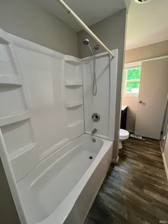 $177,900 | 1104 Larch Lane, Fort Wayne, IN 46825