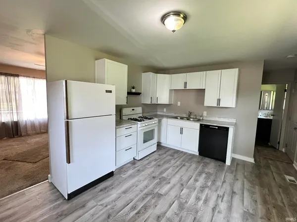 $177,900 | 1104 Larch Lane, Fort Wayne, IN 46825