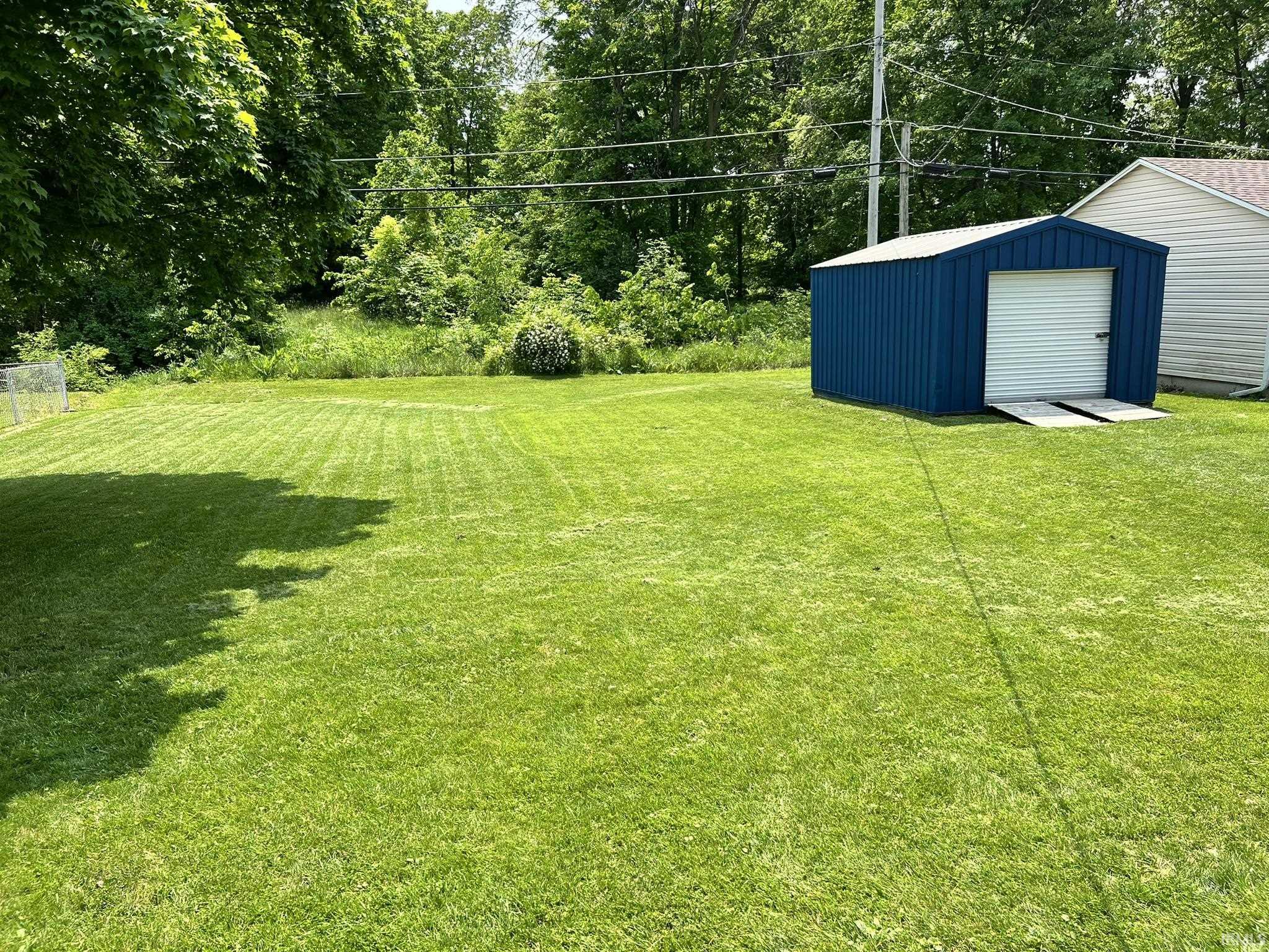 1104 Larch Lane Fort Wayne, IN 46825 - Photo 7 of 36