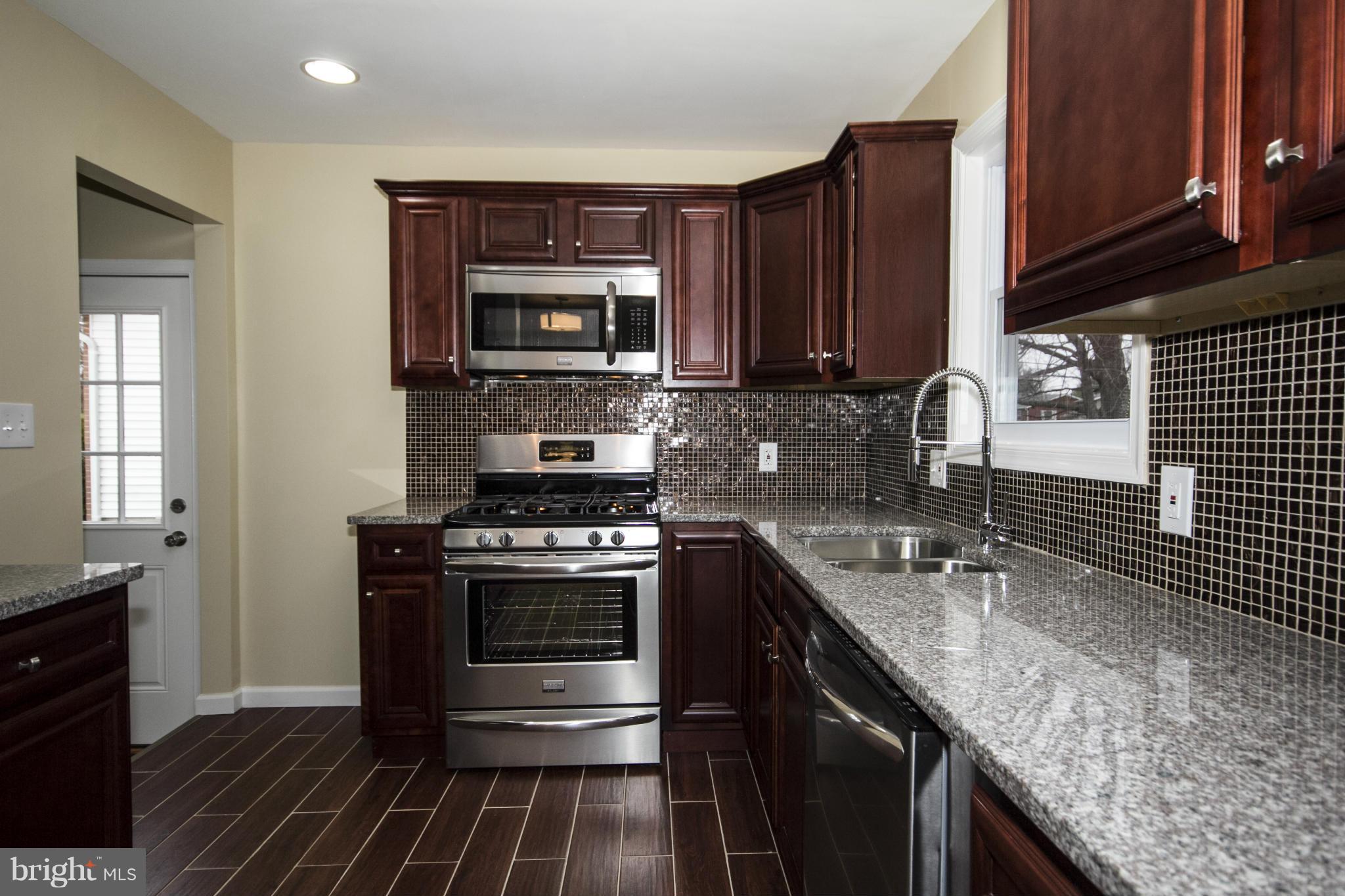 6758 Ransome Drive Baltimore, MD 21207 - Photo 4 of 30 Kitchen