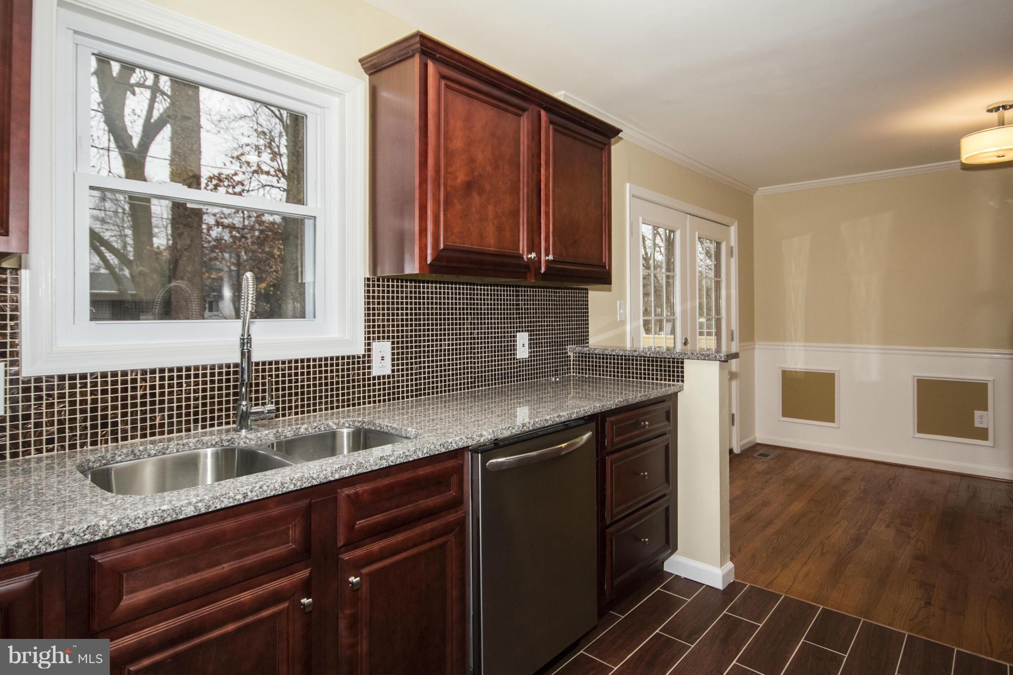 6758 Ransome Drive Baltimore, MD 21207 - Photo 6 of 30 Kitchen