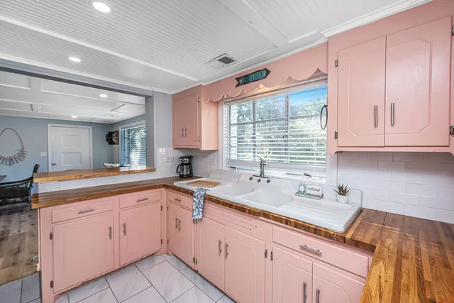 $925,000 | 112 West Indian Avenue, Folly Beach, SC 29439