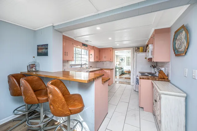 $925,000 | 112 West Indian Avenue, Folly Beach, SC 29439