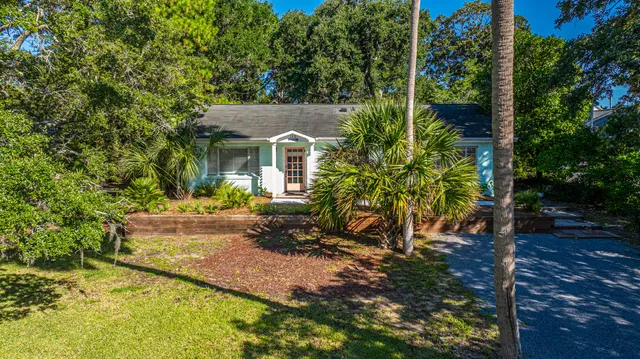 $925,000 | 112 West Indian Avenue, Folly Beach, SC 29439
