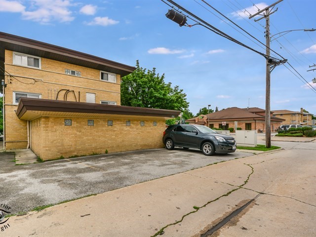 7818 West 26th Street, Unit BS North Riverside, IL 60546 - Photo 5 of 9