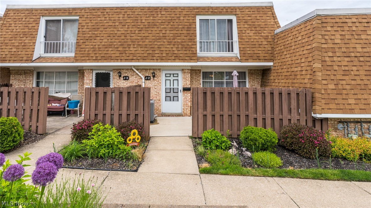 6472 State Road, Unit J2 Parma, OH 44134 - Photo 32 of 34 Welcome Home