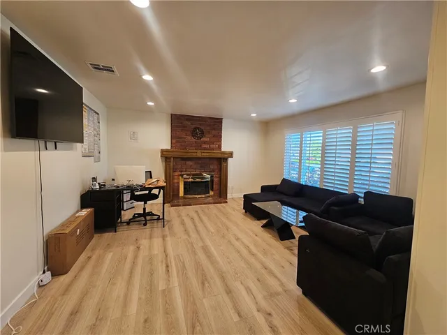 $1,050,000 | 20152 Acre Street, Winnetka, CA 91306