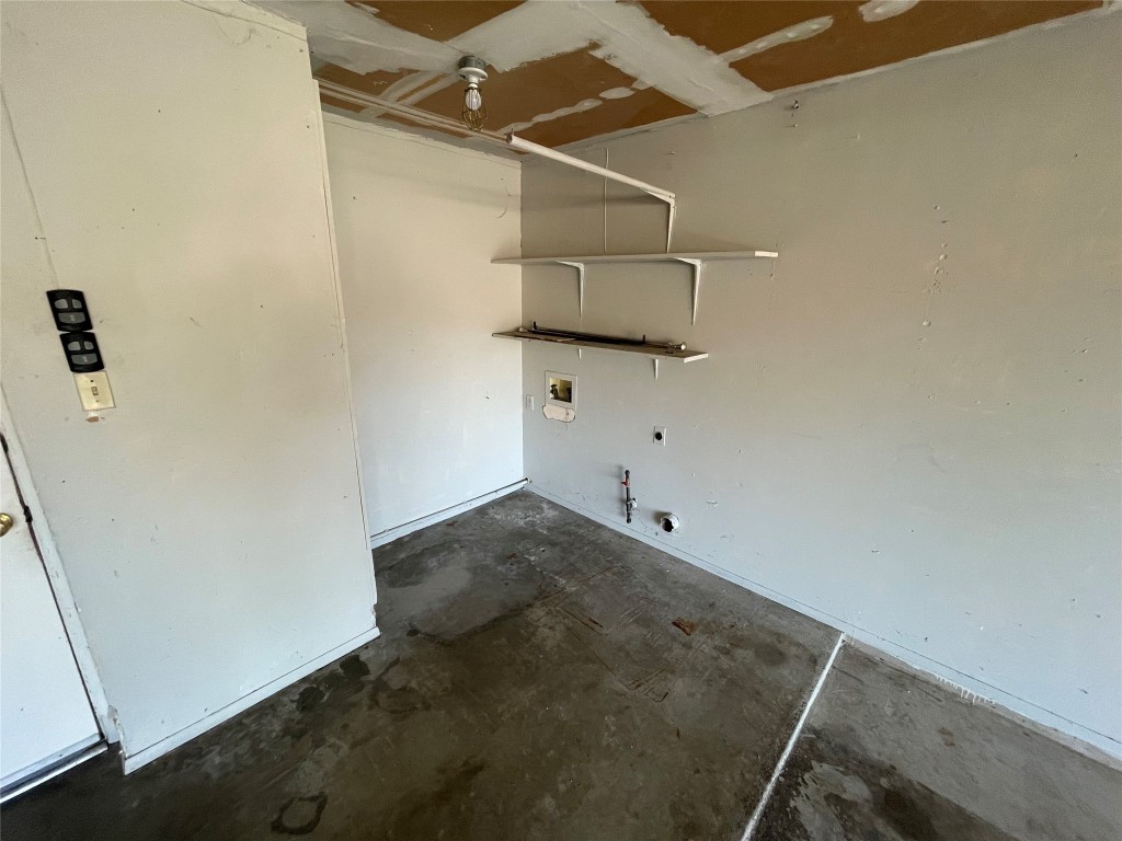 12013 Swallow Drive Austin, TX 78750 - Photo 22 of 25