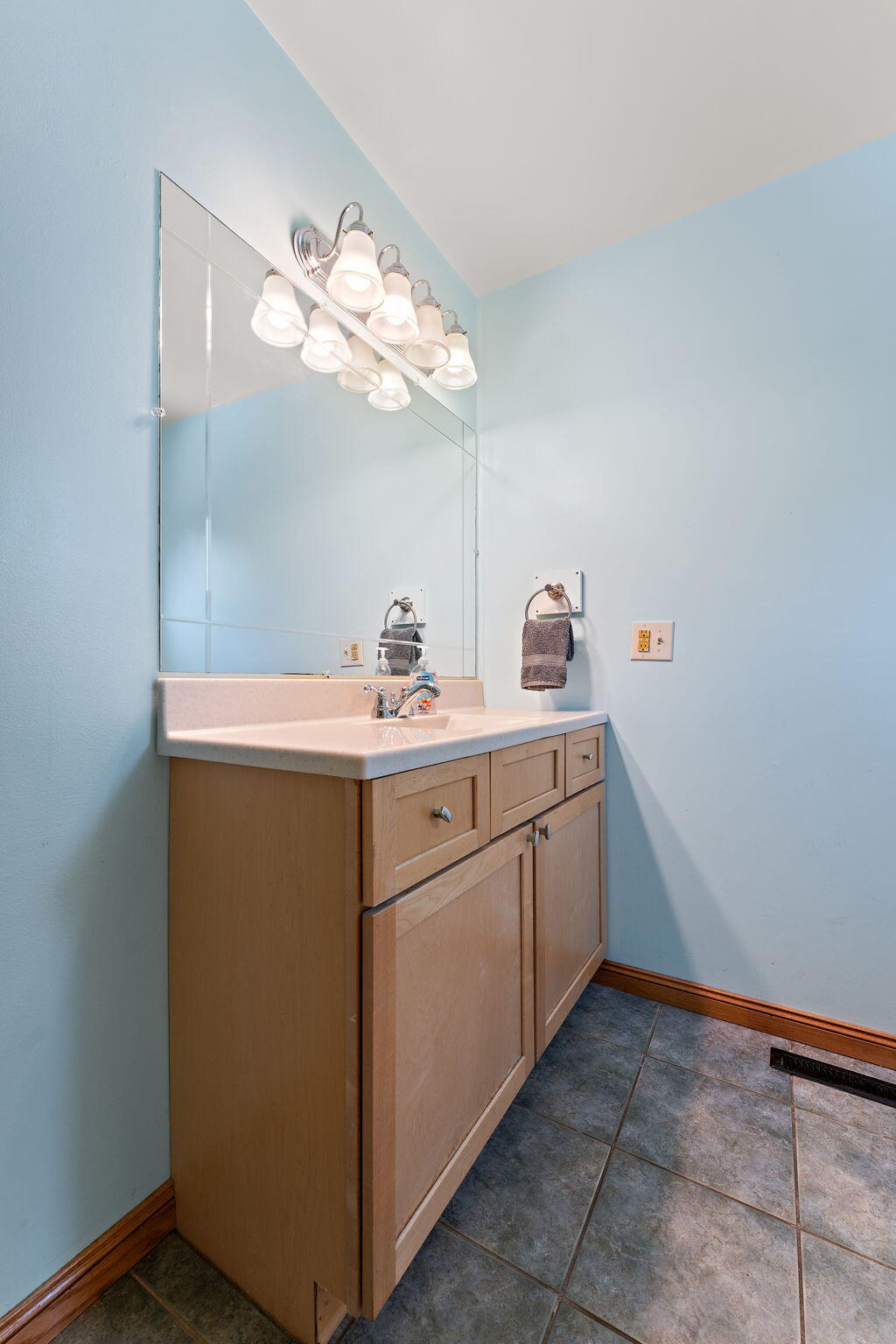 225 Warren Road Michigan City, IN 46360 - Photo 16 of 47 a utility room with sink dryer and washer