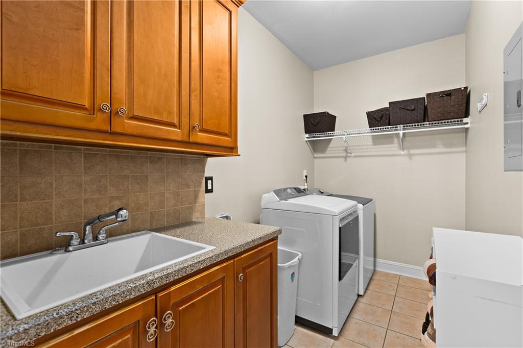 370 Rabbit Farm Trail Advance, NC 27006 - Photo 22 of 50 Main level Laundry Room