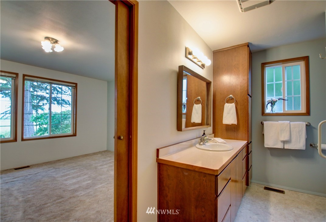 7177 Worline Road Bow, WA 98232 - Photo 14 of 31 Gallery Image 14