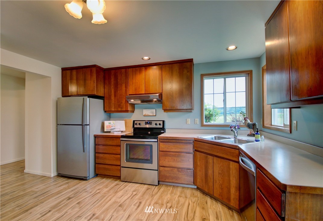 7177 Worline Road Bow, WA 98232 - Photo 6 of 31 Gallery Image 6