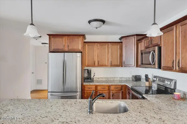 $369,900 | 38 Kasey Pass, Ballston, NY 12020