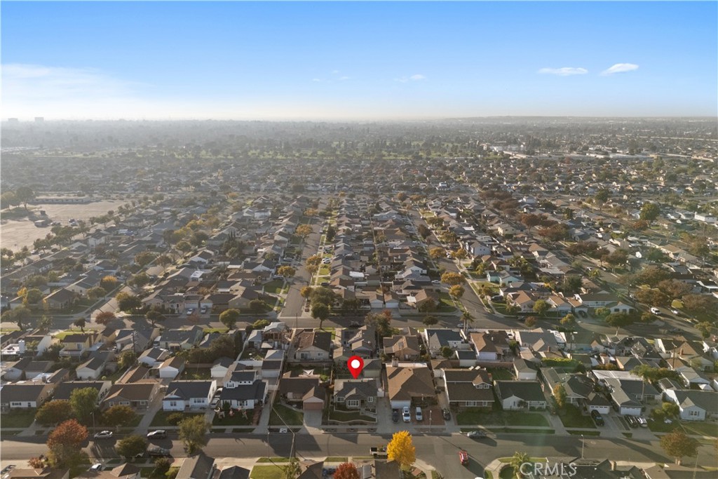 4559 Levelside Avenue Lakewood, CA 90712 - Photo 27 of 32 an aerial view of multiple house