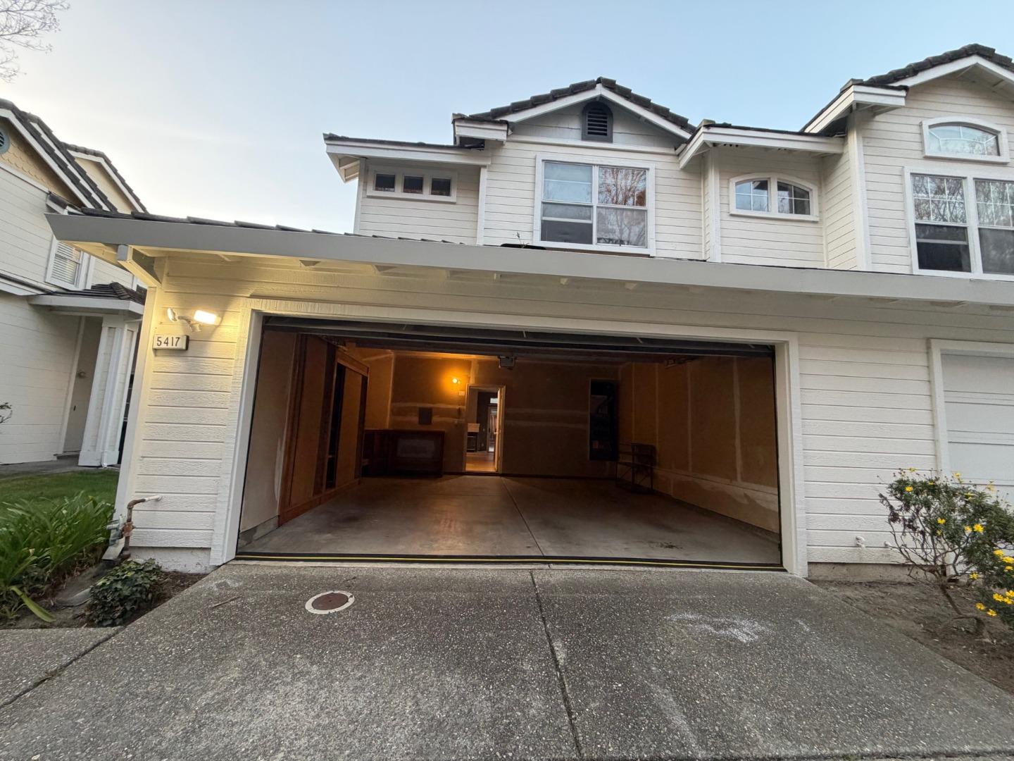 5417 Ridgewood Drive Fremont, CA 94555 - Photo 2 of 36