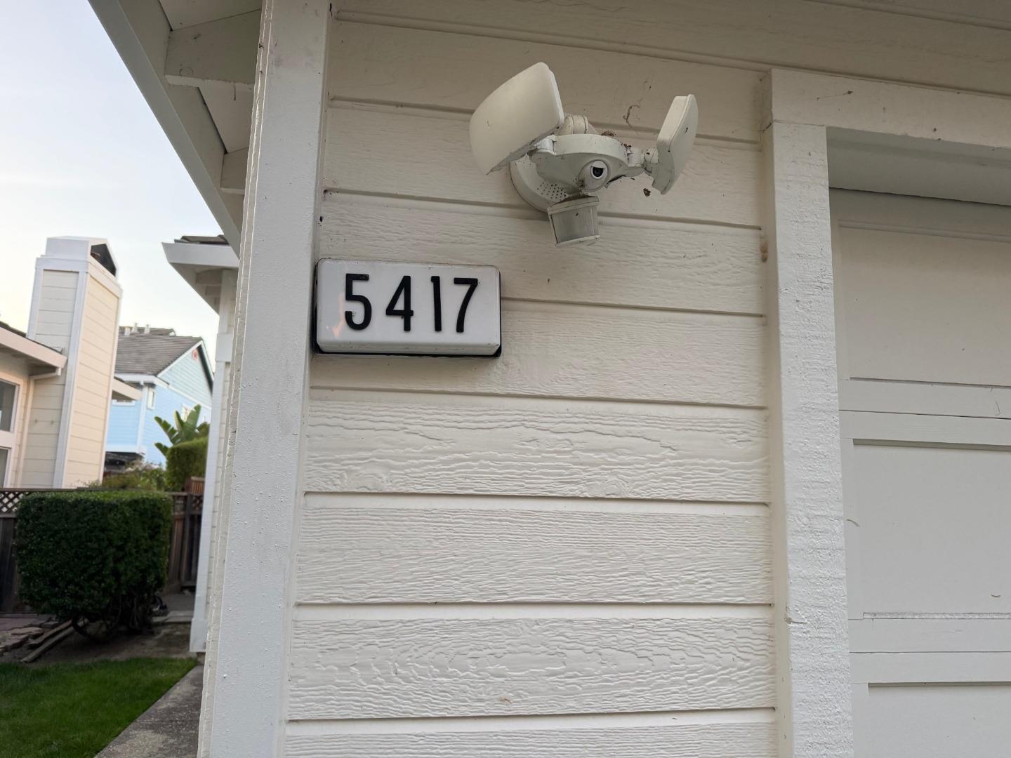 5417 Ridgewood Drive Fremont, CA 94555 - Photo 4 of 36 a view of a door and a window