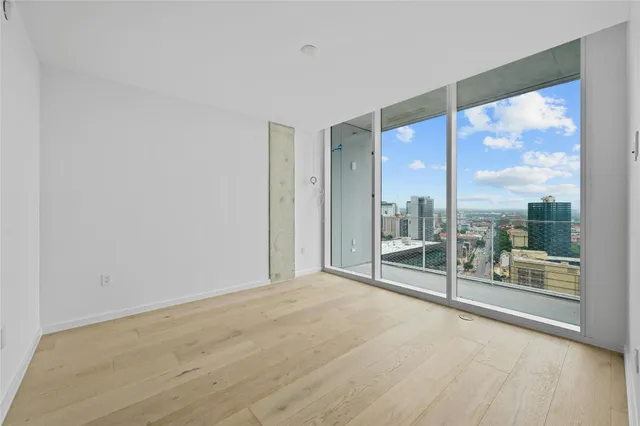 $800,000 | 313 West 17th Street, Unit 2103, Austin, TX 78701