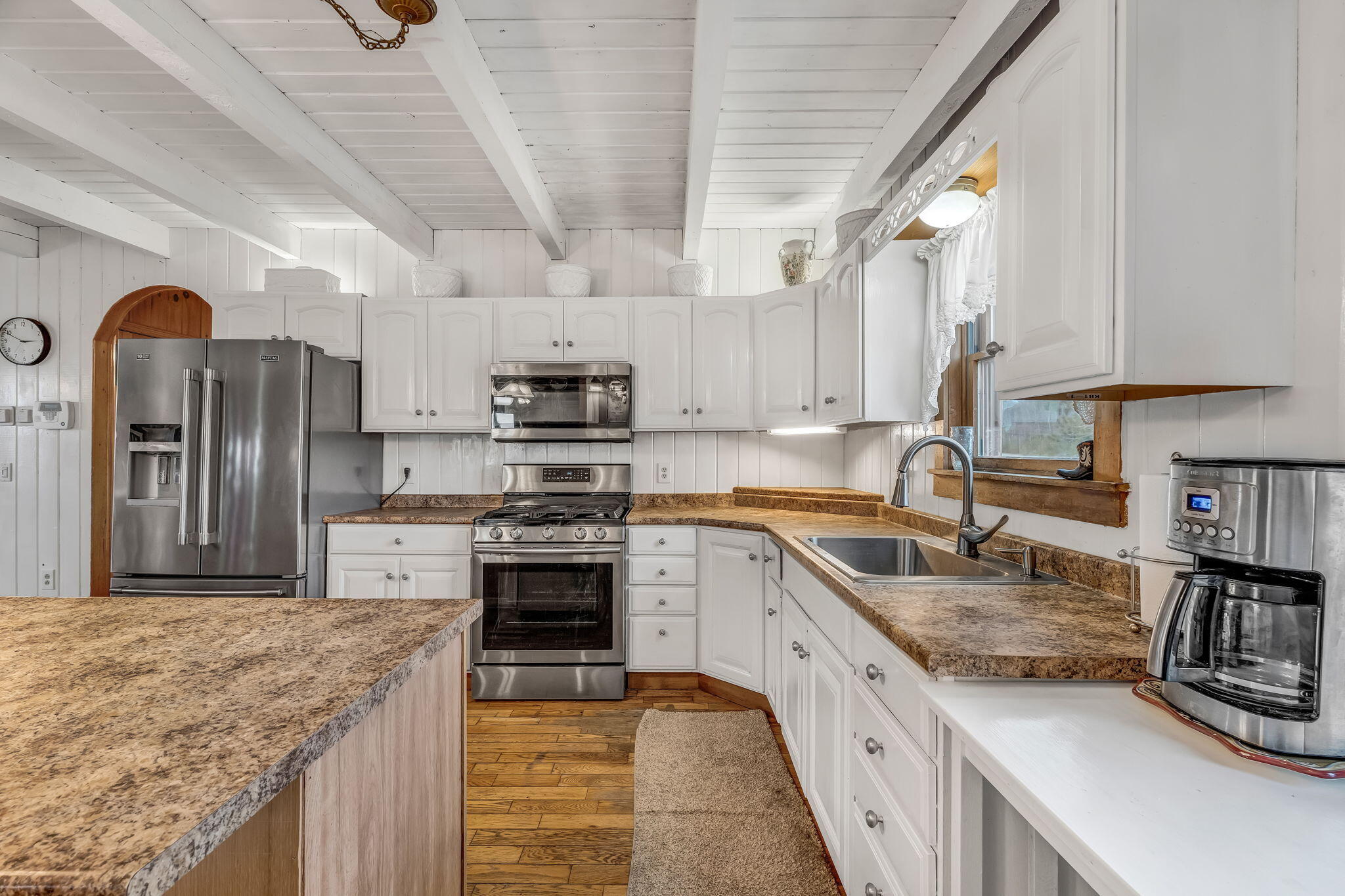 1-web-or-mls-54-folsom-ridge-rd