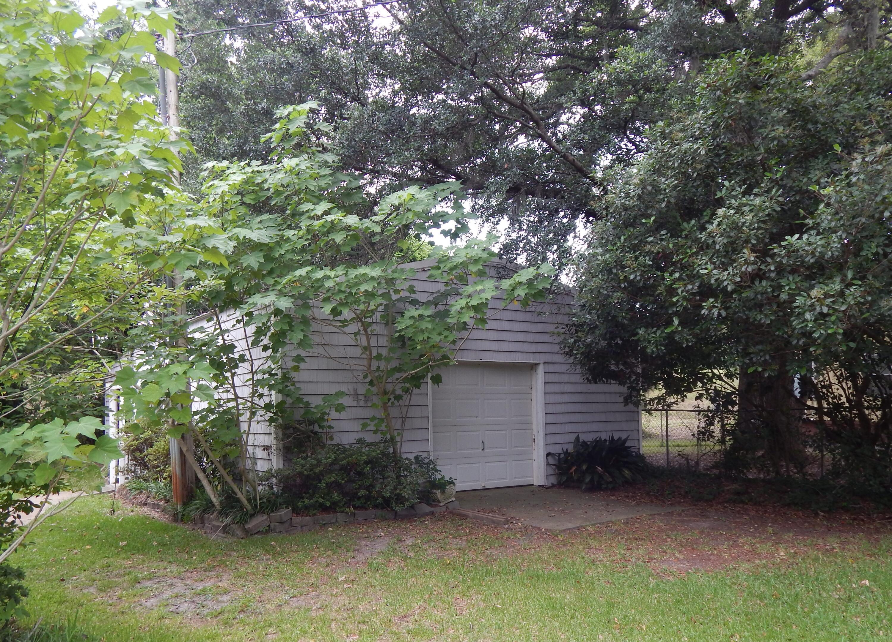 1150 Overton Drive Moncks Corner, SC 29461 - Photo 42 of 49 Workshop with room for everything...
