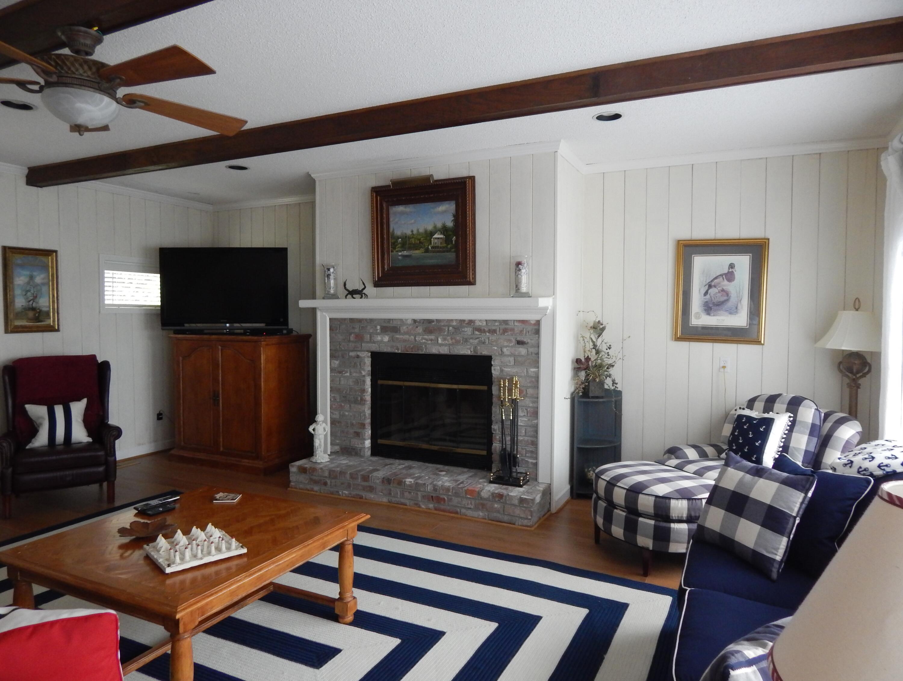 1150 Overton Drive Moncks Corner, SC 29461 - Photo 8 of 49 Awesome family room