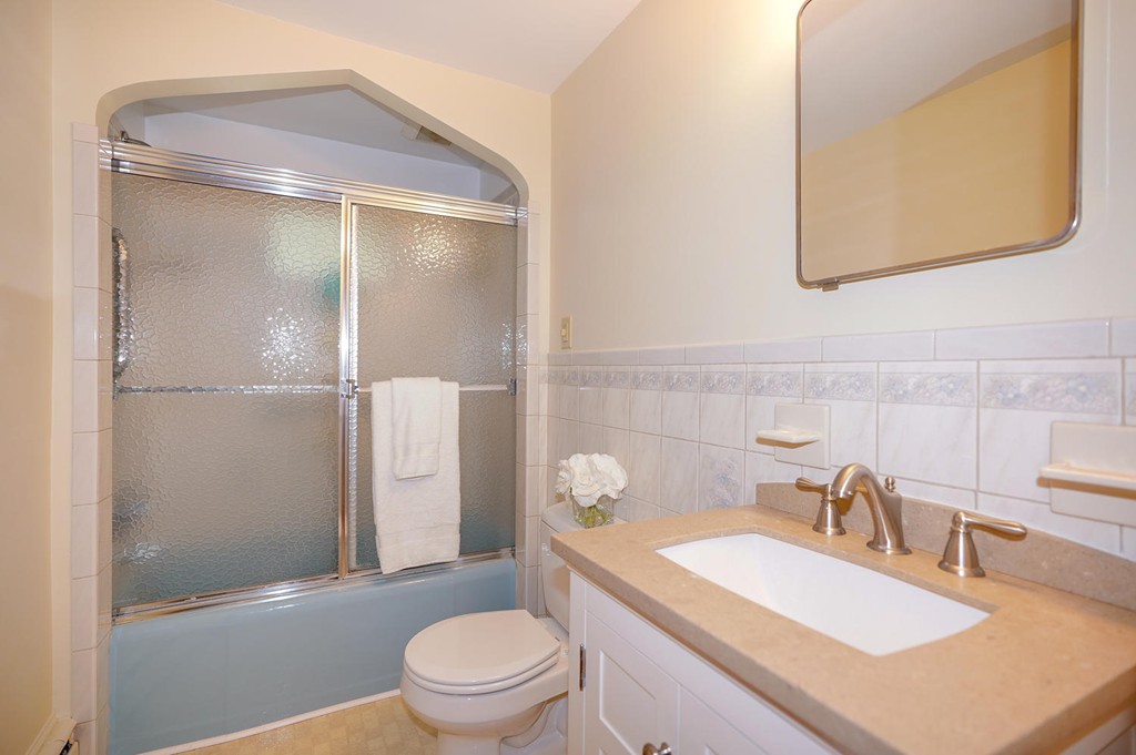 20 Davidson Road Framingham, MA 01701 - Photo 16 of 28