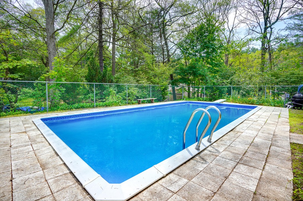 20 Davidson Road Framingham, MA 01701 - Photo 24 of 28
