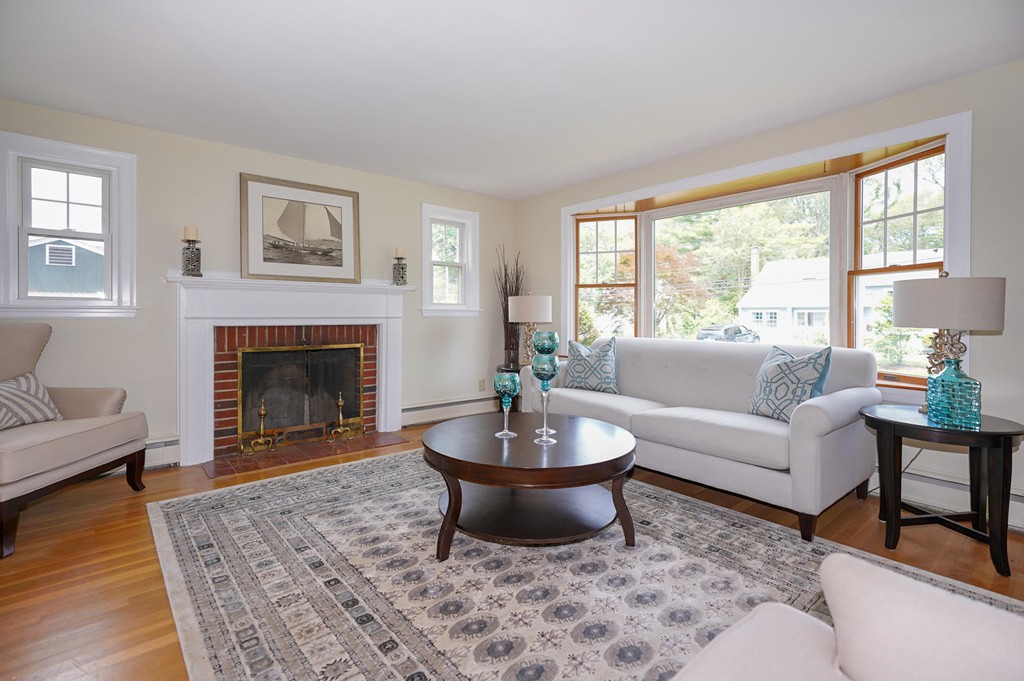 20 Davidson Road Framingham, MA 01701 - Photo 7 of 28