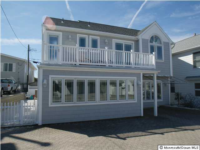 25 Fishermans Road Lavallette, NJ 08735 - Photo 1 of 3 Primary Photo