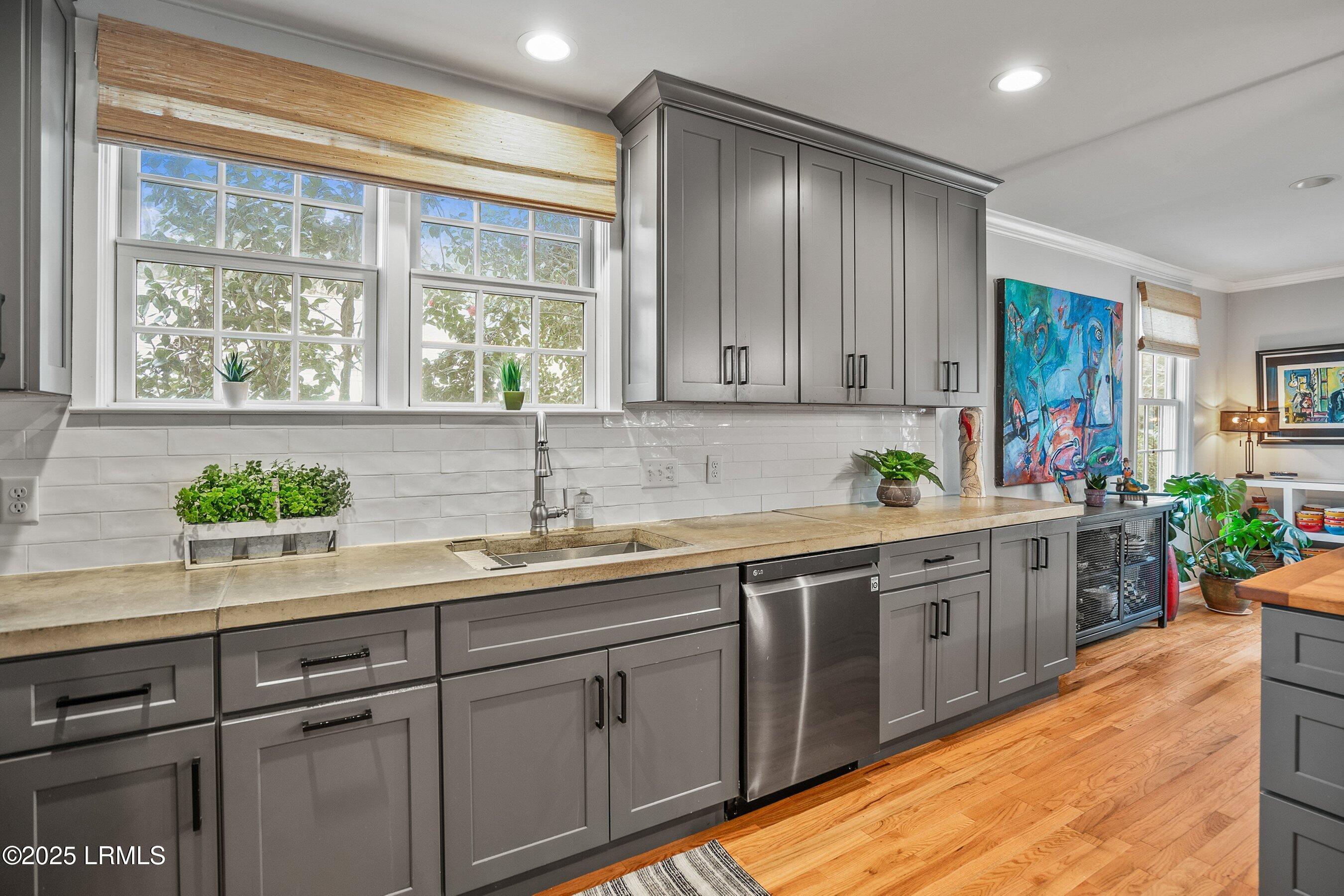 406 Heyward Street Beaufort, SC 29902 - Photo 16 of 52 DSC07118-90-1.jpg-SMALL