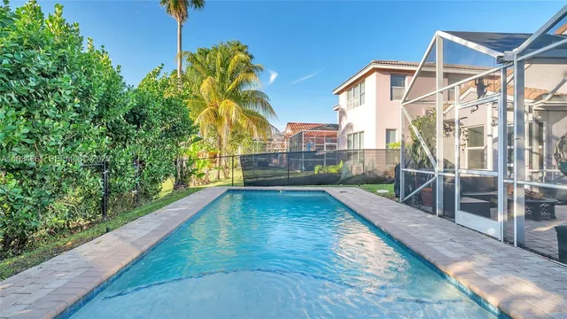 a view of an house with swimming pool