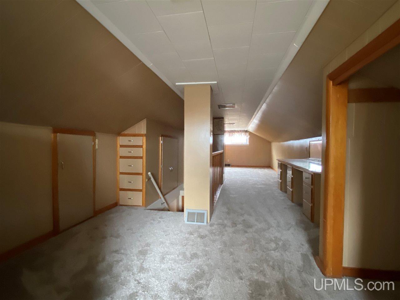 5247 F Road Bark River, MI 49807 - Photo 11 of 20