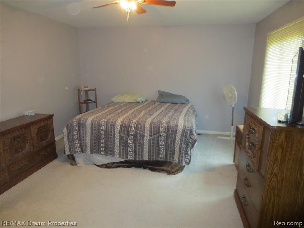 6897 Fox Path Canton, MI 48187 - Photo 19 of 31