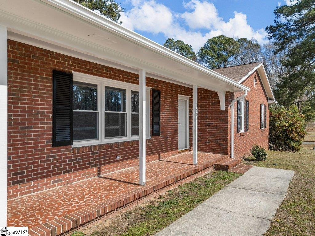 107 Brandon Street Union, SC 29379 - Photo 5 of 50