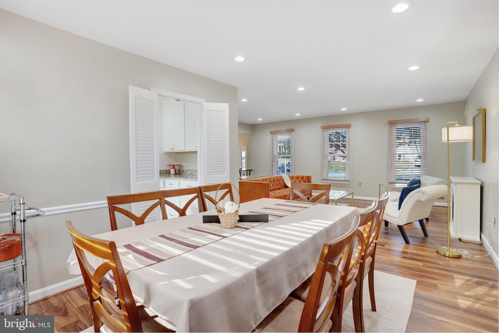 7903 Richfield Road Springfield, VA 22153 - Photo 12 of 60