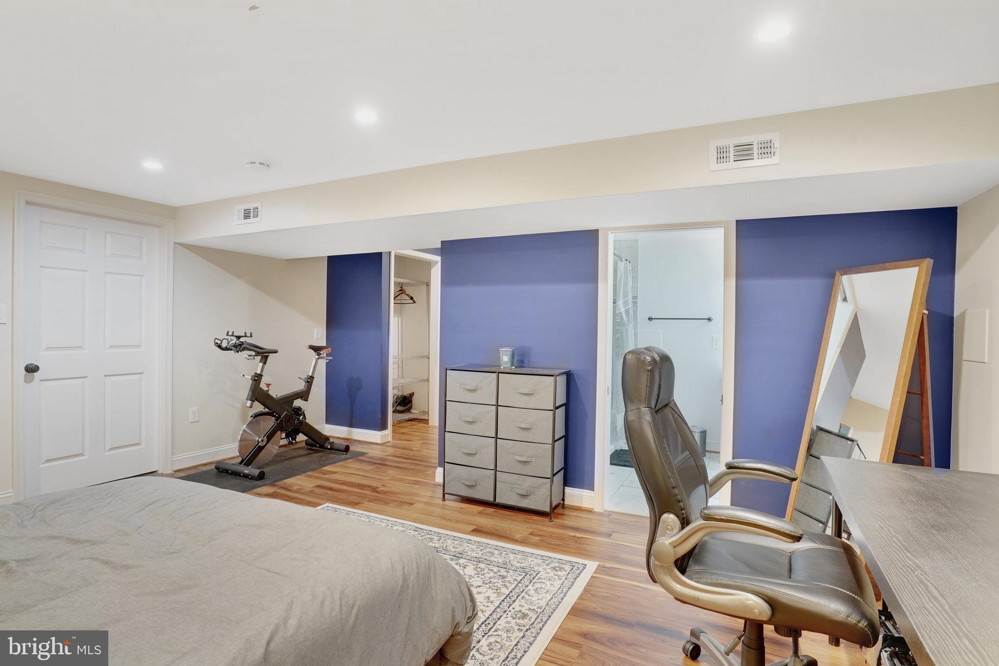 7903 Richfield Road Springfield, VA 22153 - Photo 25 of 60