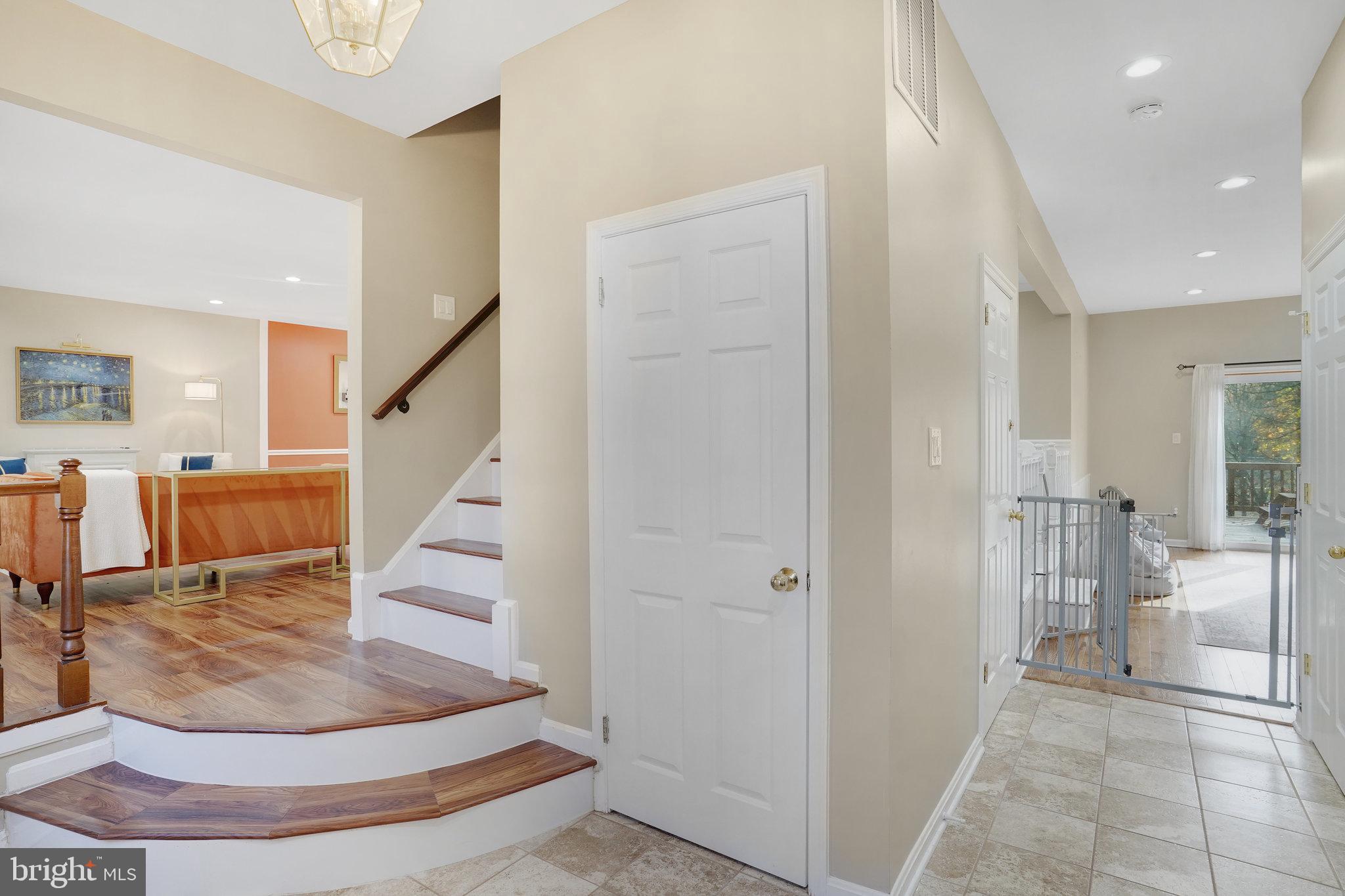 7903 Richfield Road Springfield, VA 22153 - Photo 7 of 60