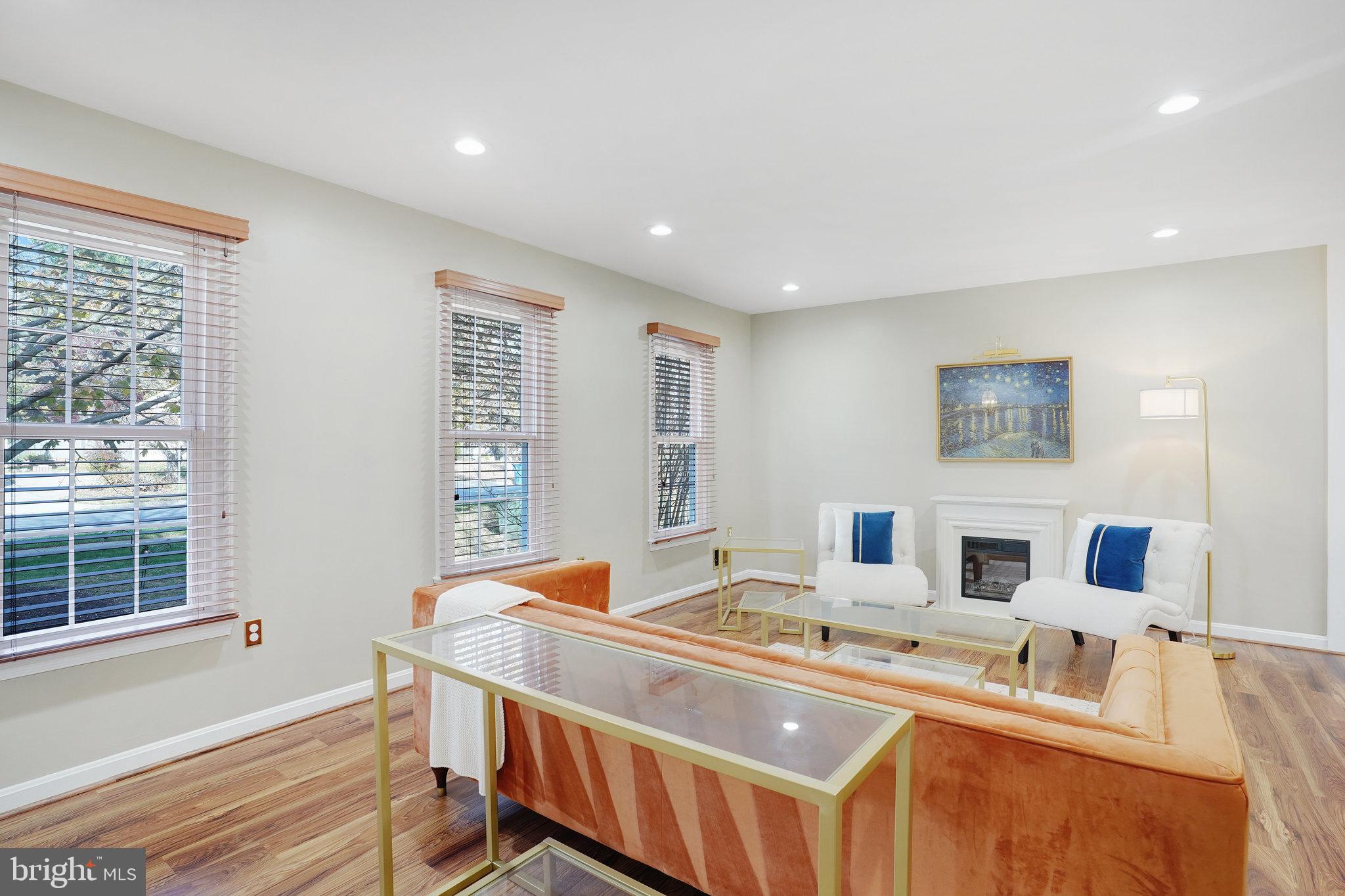 7903 Richfield Road Springfield, VA 22153 - Photo 9 of 60