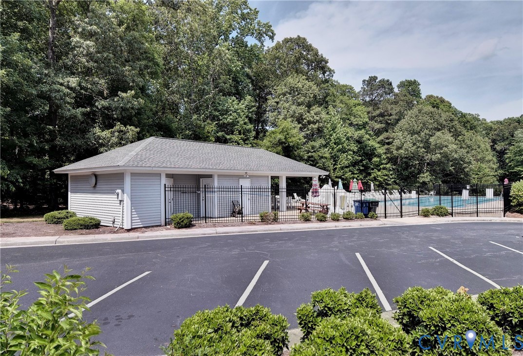 5912 Allegheny Road Williamsburg, VA 23188 - Photo 35 of 38 Community Pool Area