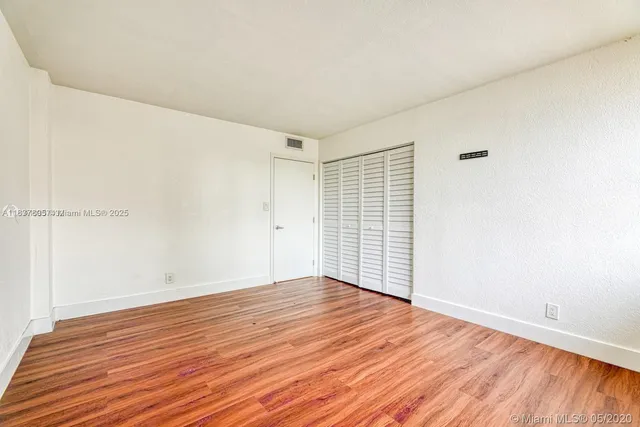 $2,795 | 9001 Southwest 77th Avenue, Unit C203, Miami, FL 33156