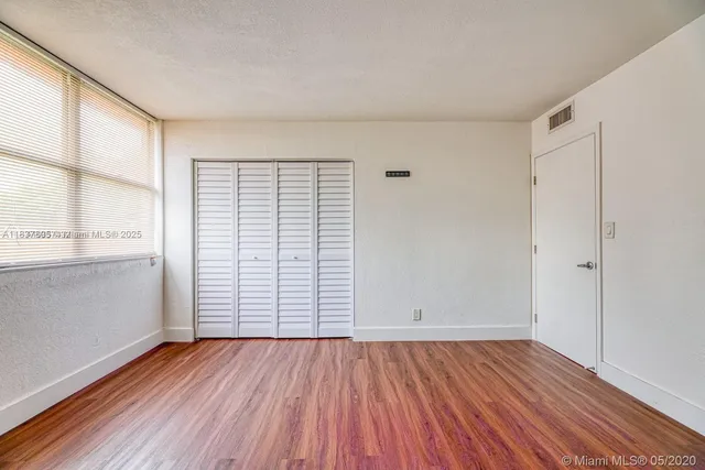 $2,795 | 9001 Southwest 77th Avenue, Unit C203, Miami, FL 33156