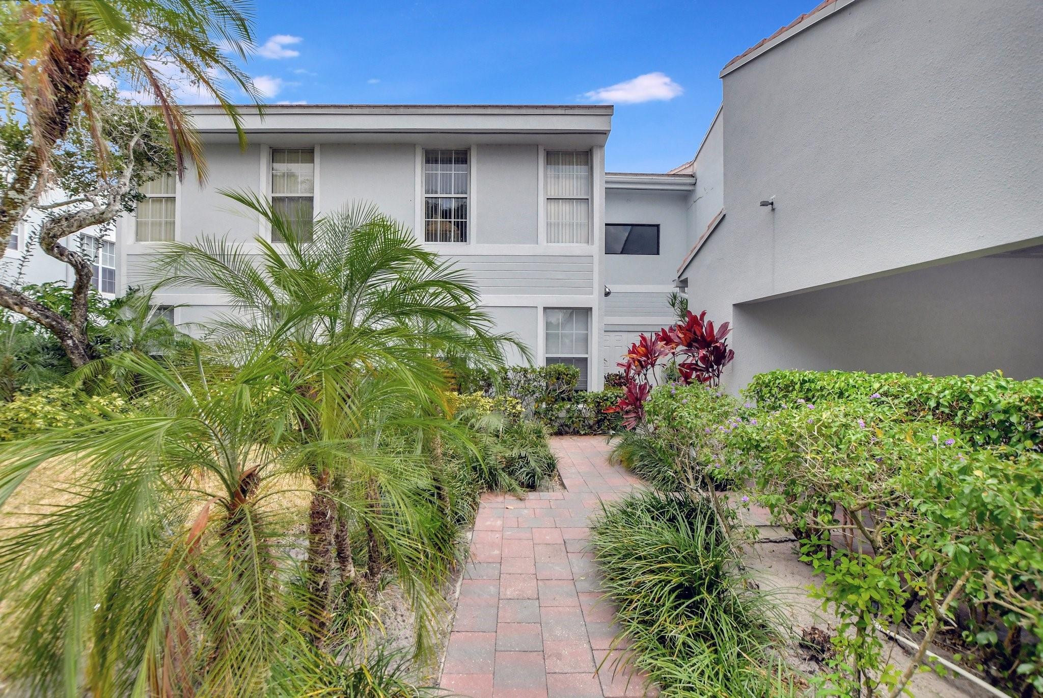 6229 Old Court Road, Unit 206 Boca Raton, FL 33433 - Photo 1 of 37 Photo 1