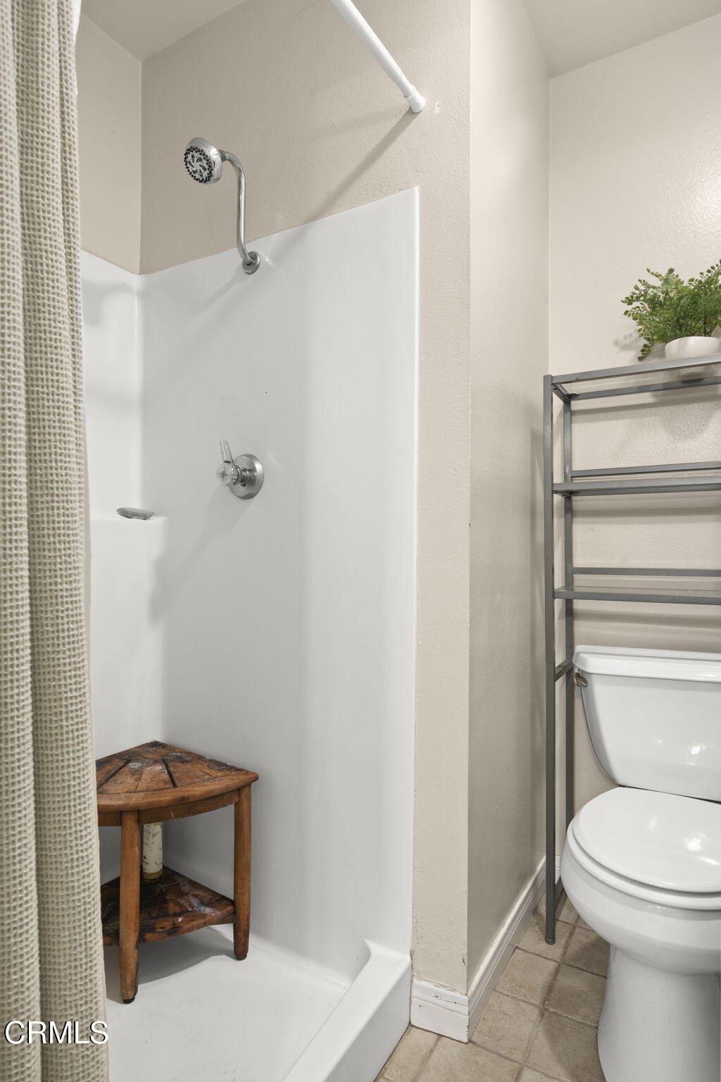 15053 Marquette Street Moorpark, CA 93021 - Photo 9 of 36 27-web-or-mls-Upmarketmedia_15053Mar-84