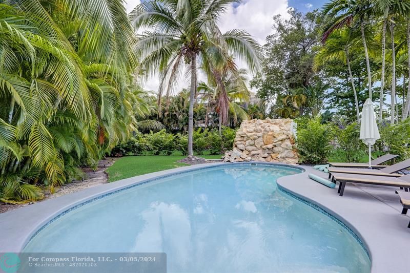 50 Northeast 30th Ct Unit A  