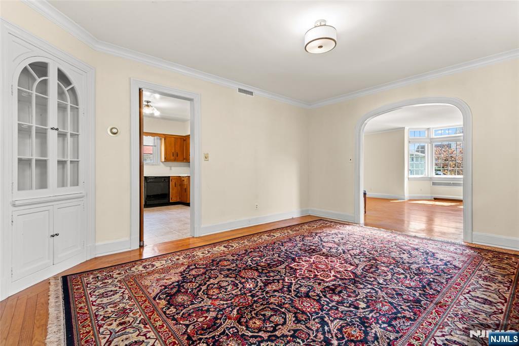 146 Irving Place Rutherford, NJ 07070 - Photo 18 of 42